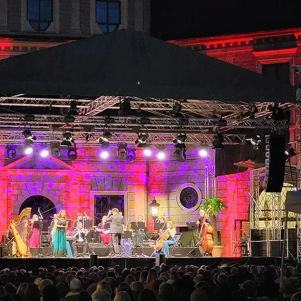 Münchner Open Air Sommer 2025 - Konzerte im Brunnenhof Italienische Opernnacht